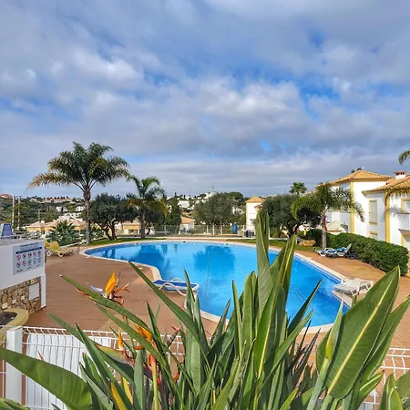 Farm Village- Townhouse 2 Mins From Old Town Albufeira Albufeira